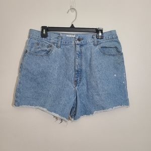 Moda Intl- Cut off shorts